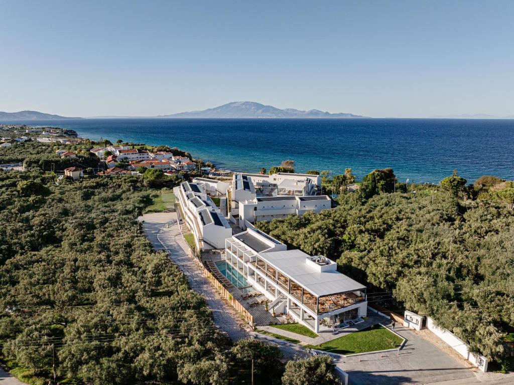 Hotel Magique Bleu Suites ***** AI